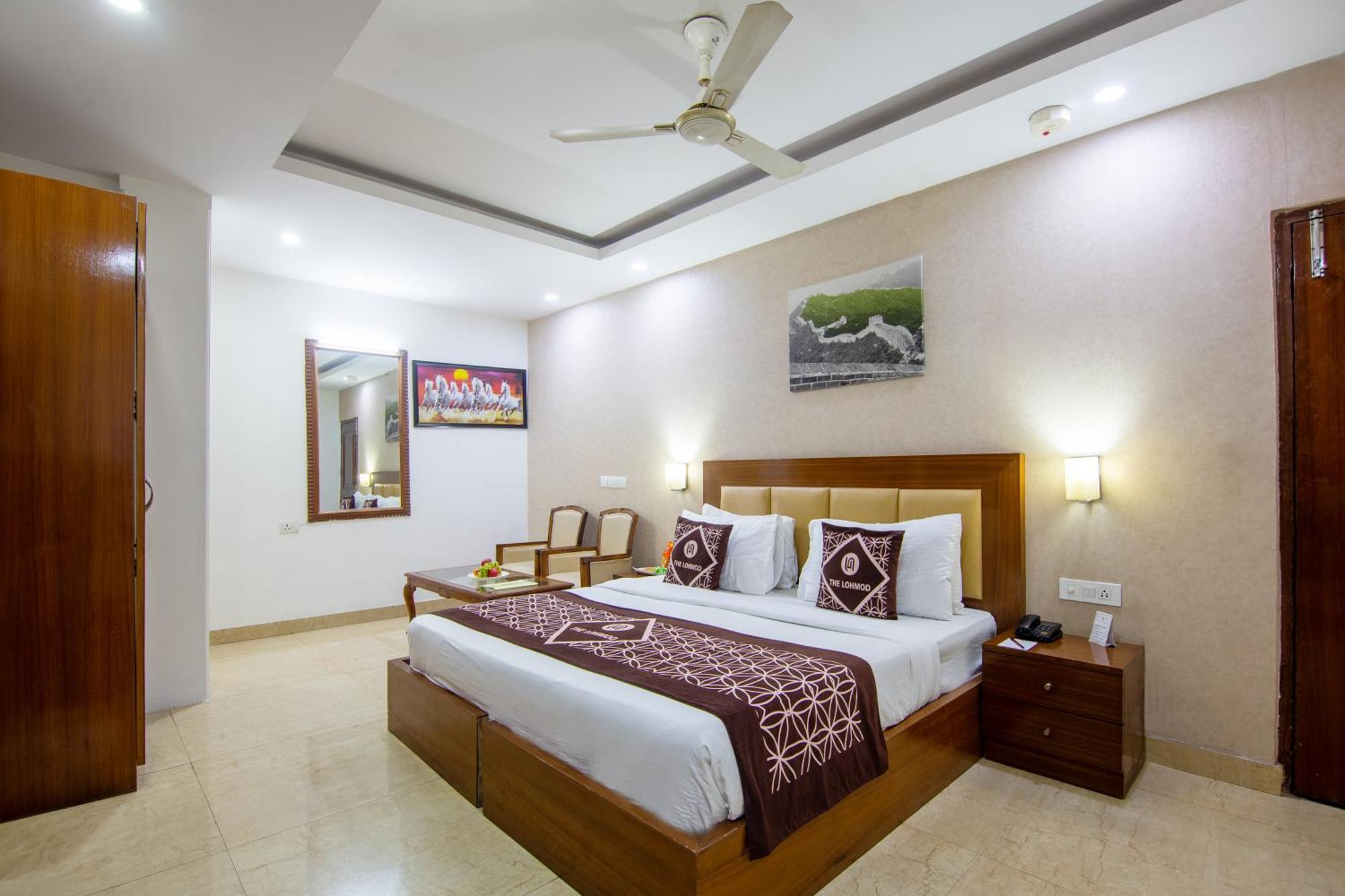 Hotel Lohmod At National Highway 8 - Free Airport Transffer New Delhi Ngoại thất bức ảnh