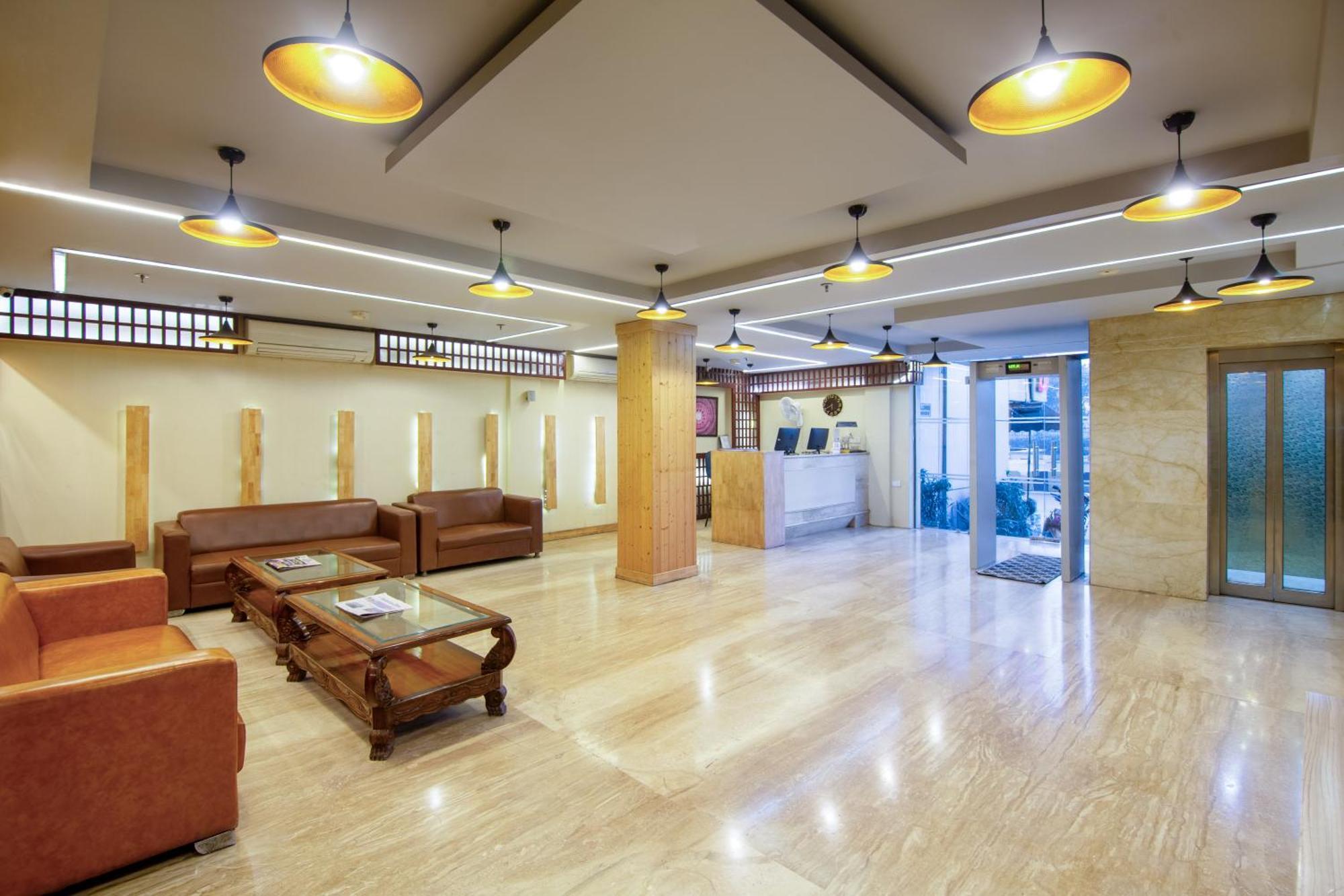 Hotel Lohmod At National Highway 8 - Free Airport Transffer New Delhi Ngoại thất bức ảnh
