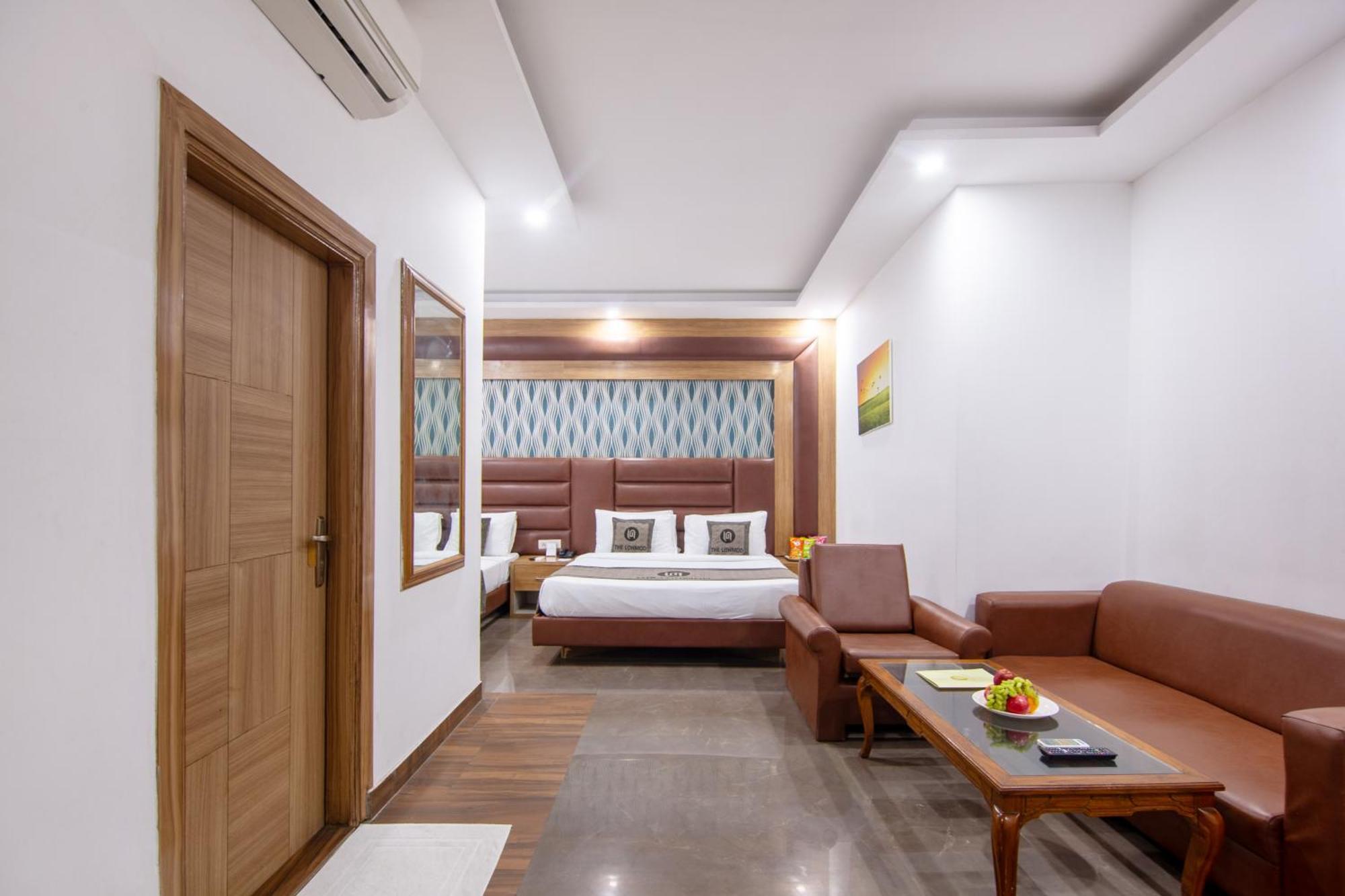 Hotel Lohmod At National Highway 8 - Free Airport Transffer New Delhi Ngoại thất bức ảnh
