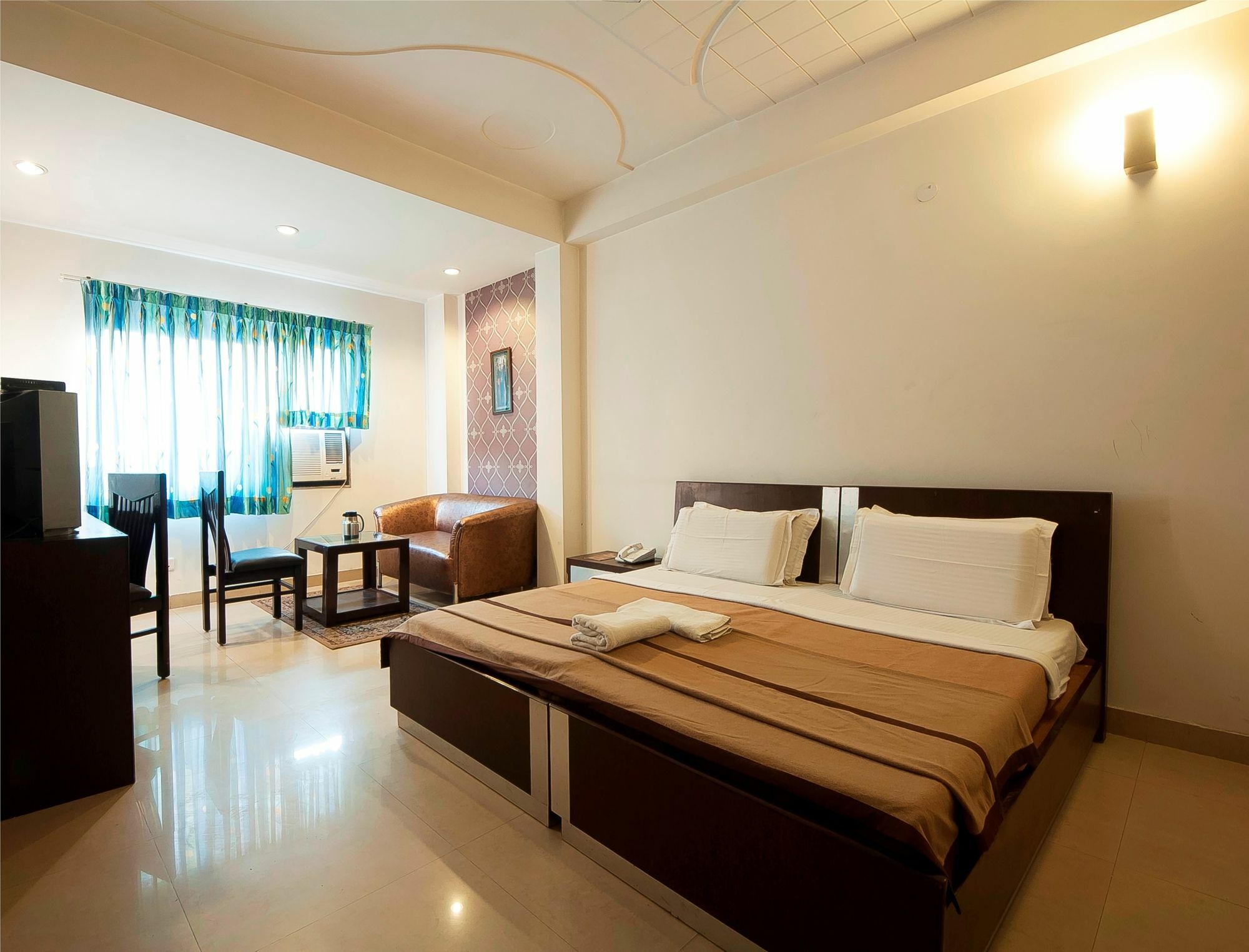 Hotel Lohmod At National Highway 8 - Free Airport Transffer New Delhi Ngoại thất bức ảnh