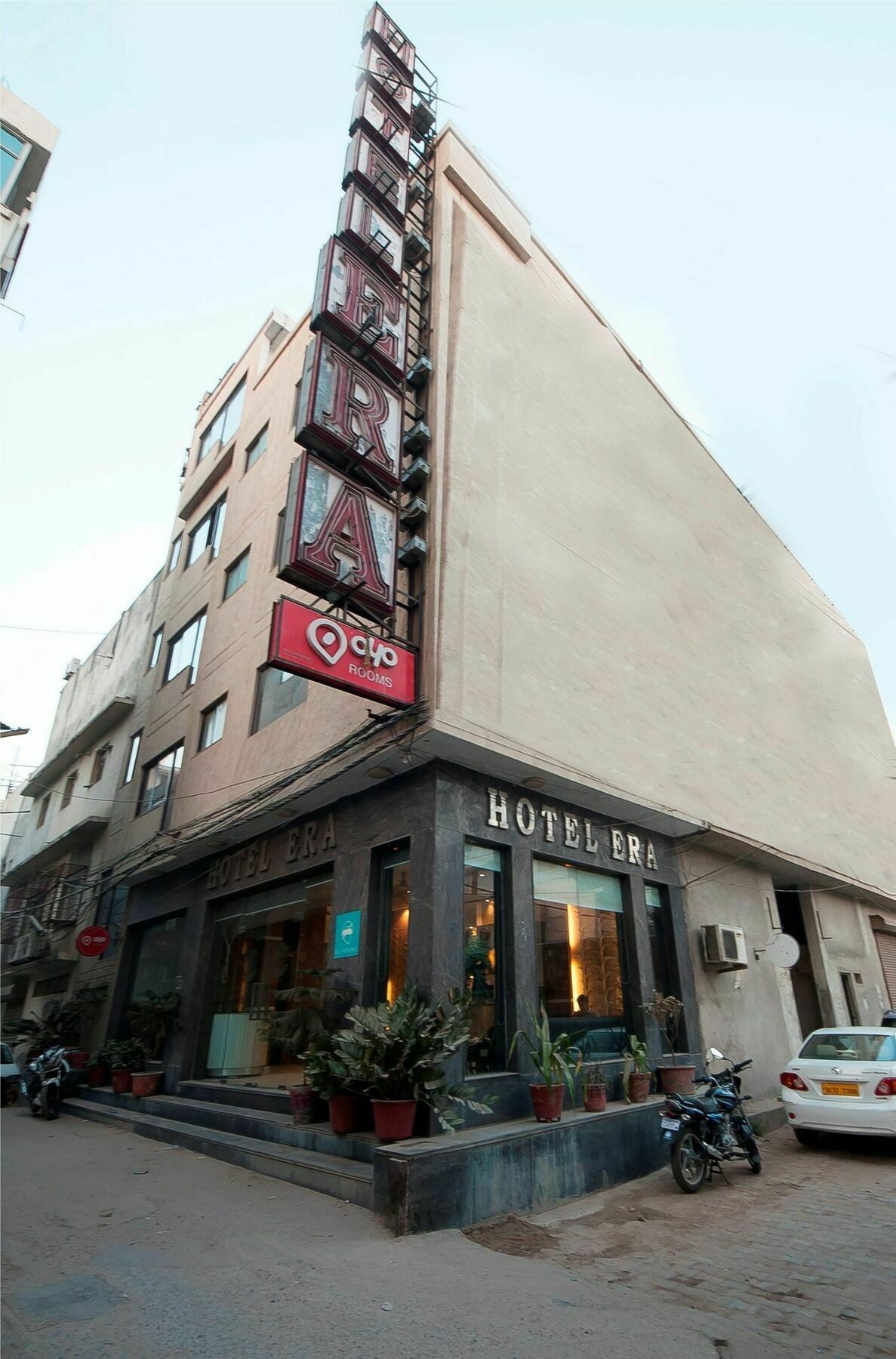 Hotel Lohmod At National Highway 8 - Free Airport Transffer New Delhi Ngoại thất bức ảnh